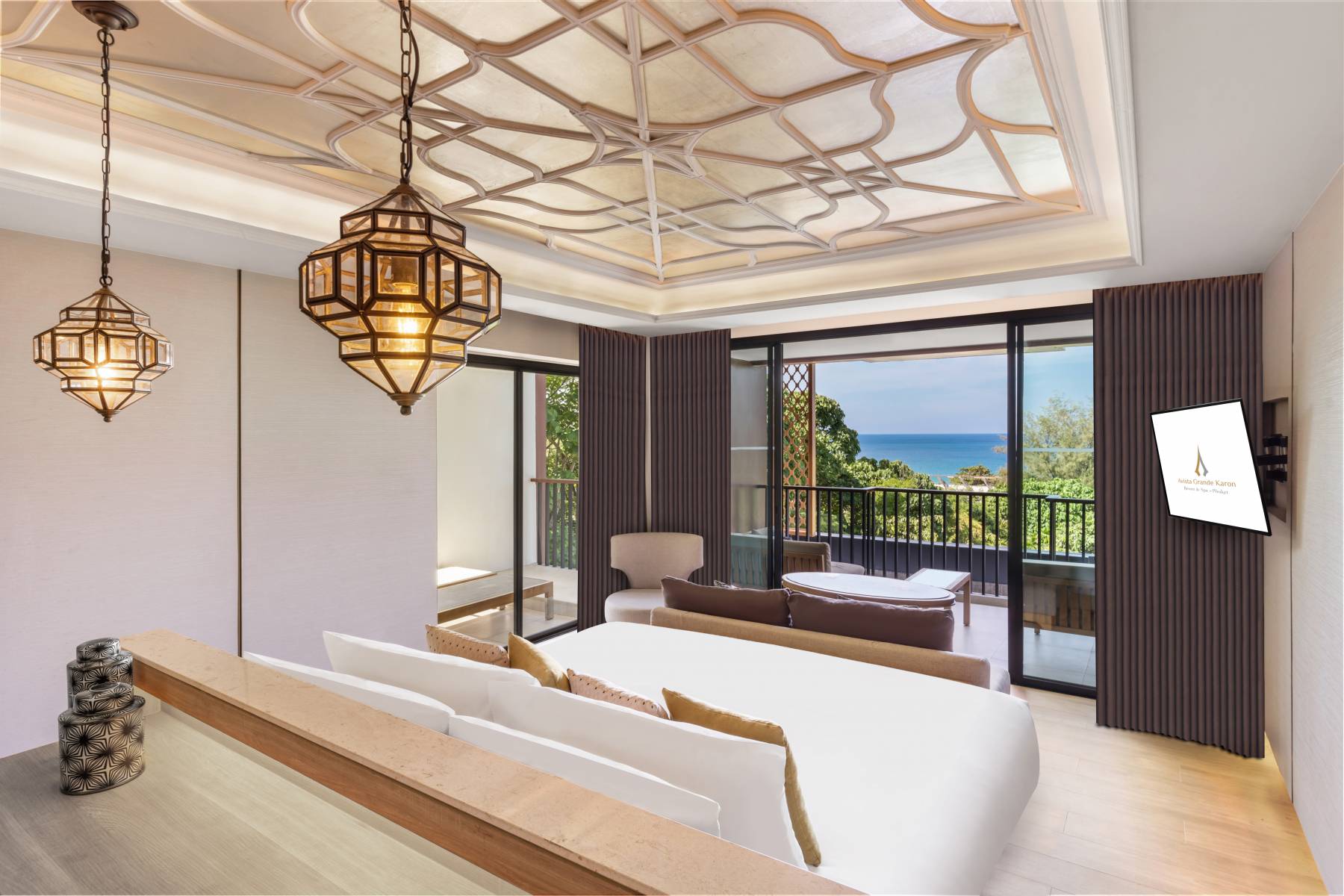 Sea View Suites With Whirlpool Bath in Phuket